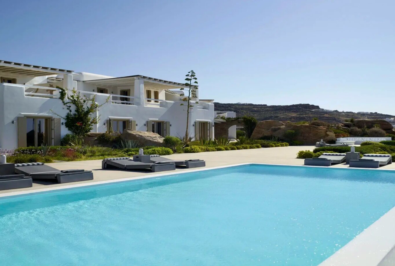 Villa for Rent in Paranga Mykonos-Villa Laetitia