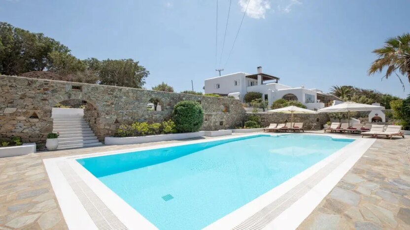 Villas for Rent in Megali Ammos Mykonos-Villa Ermenegilda