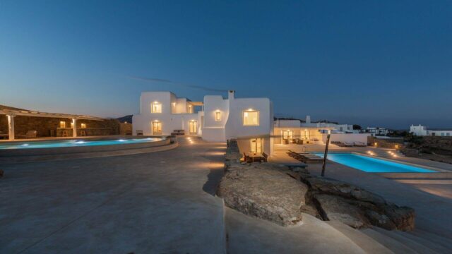 A Comprehensive Mykonos Accommodation Guide