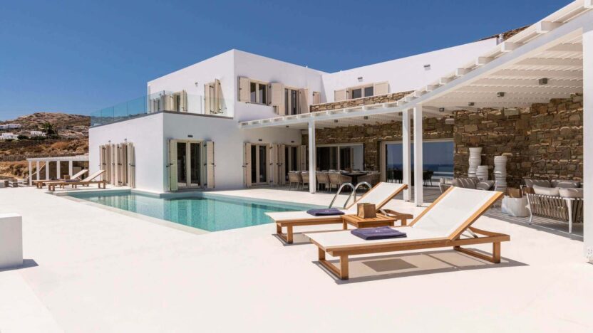 Villas for Rent in Elia Mykonos-Villa Moderna