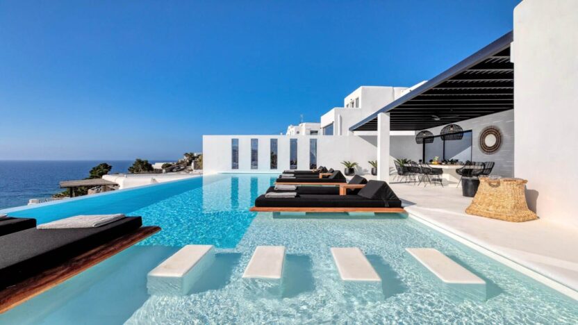 Villas for Rent in Agios Lazaros Mykonos-Villa Distinta