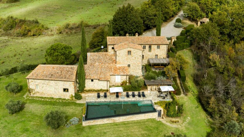 Villas for Rent in Casole d'Elsa Siena Tuscany-Casale Pietti