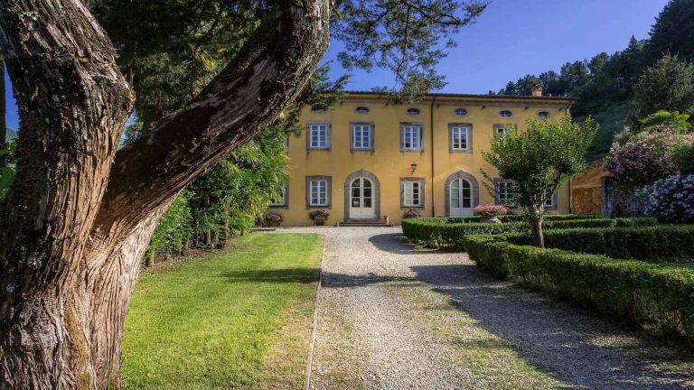 Villa Controni Capannori Lucca Tuscany