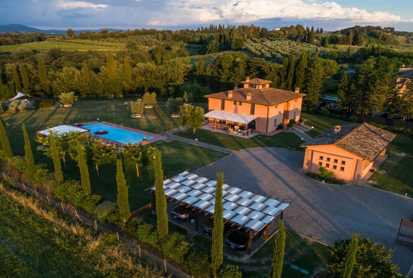 Villa Lestra Montelopio Pisa Tuscany