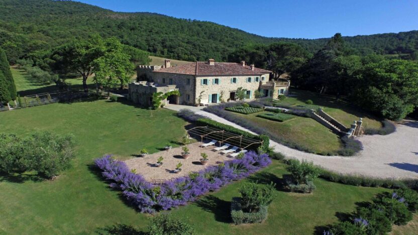 Villas for Rent in Sant' Andrea di Sorbello Cortona Tuscany-Casale di Sant' Andrea