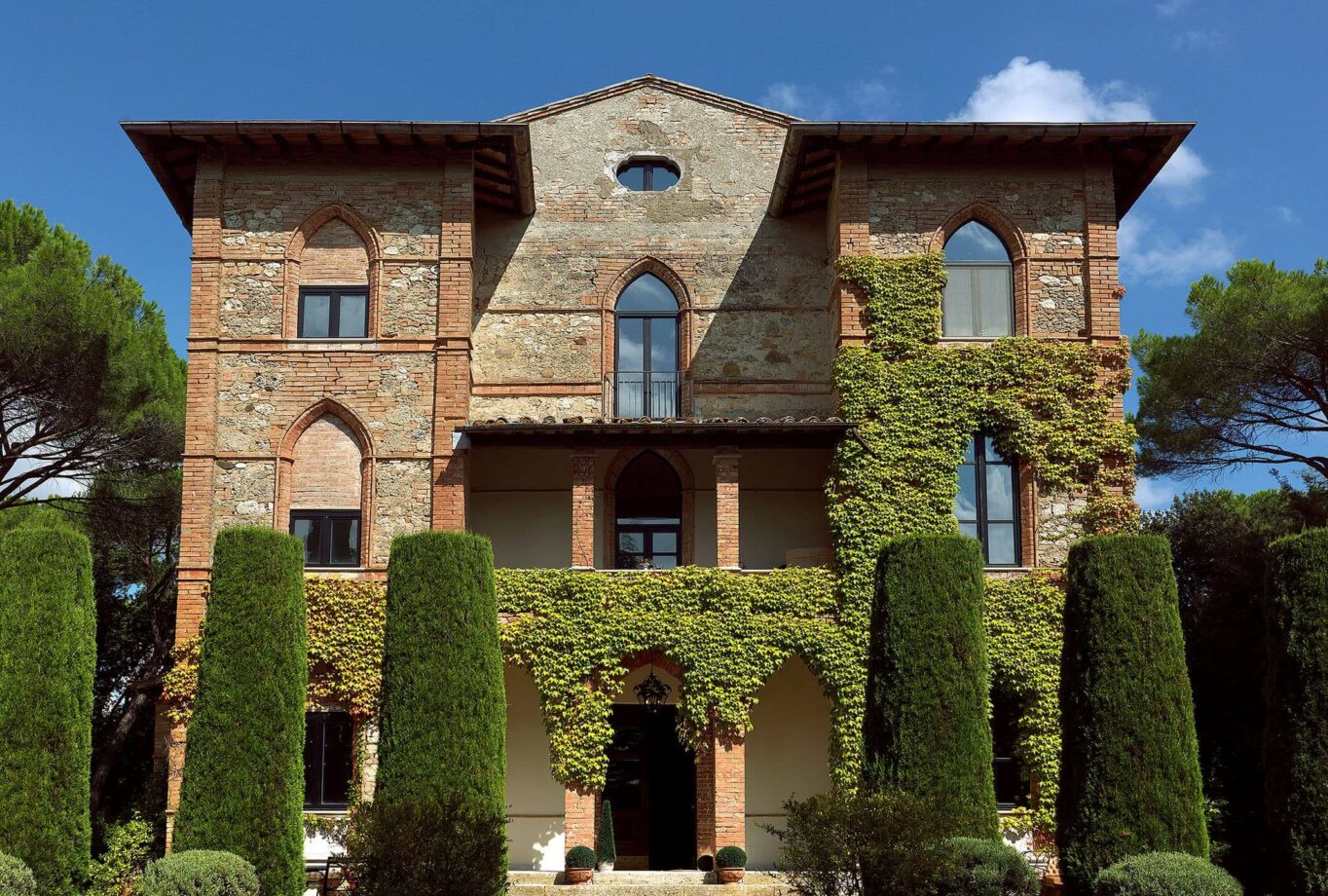 Villas for Rent in Chiusi Val d'Orcia Tuscany-Parco del Principe