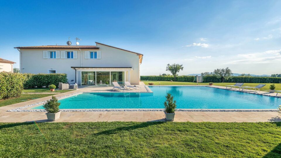 Villas for Rent in Monsummano Terme Lucca Tuscany-Villa Le Terme