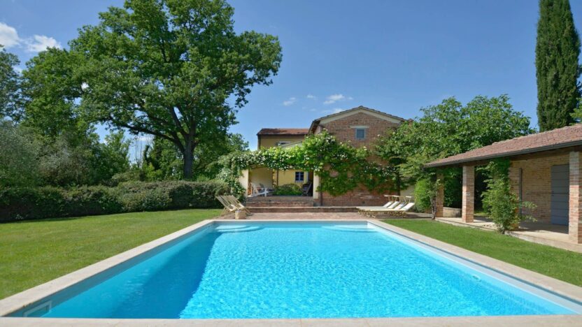 Villas for Rent in Montepulciano Val d'Orcia Tuscany-Villa Maramai