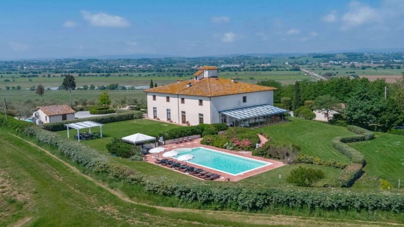 Villas for Rent in Castiglion Fiorentino Arezzo Tuscany-Villa Michelangioli