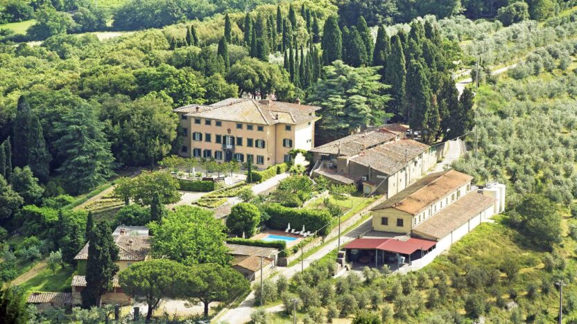 Villas for Rent in Bucine Arezzo Tuscany-Villa Petrolo