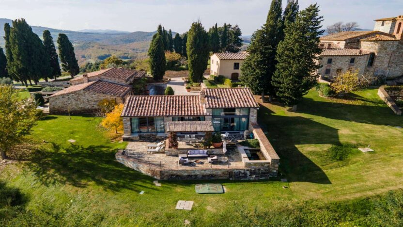 Villas for Rent in Casole d'Elsa Siena Tuscany-Villa Scuola 1