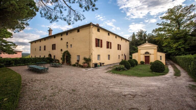 Villa Corsano Monteroni d'Arbia Siena Tuscany