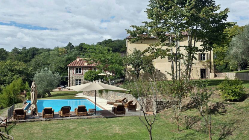 Villas for Rent in Stabbiano Lucca Tuscany-Villa Angeloni