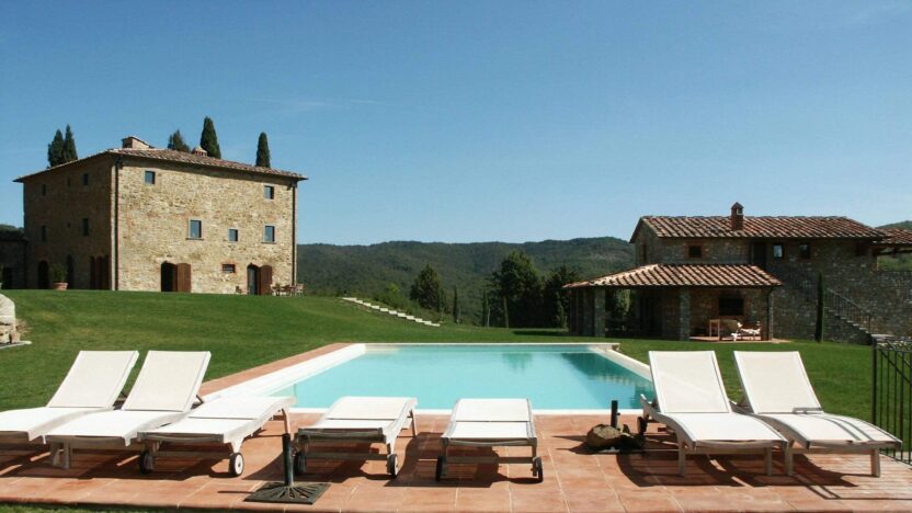 Villas for Rent in Montebenichi Chianti Tuscany-Villa La Maccinaia