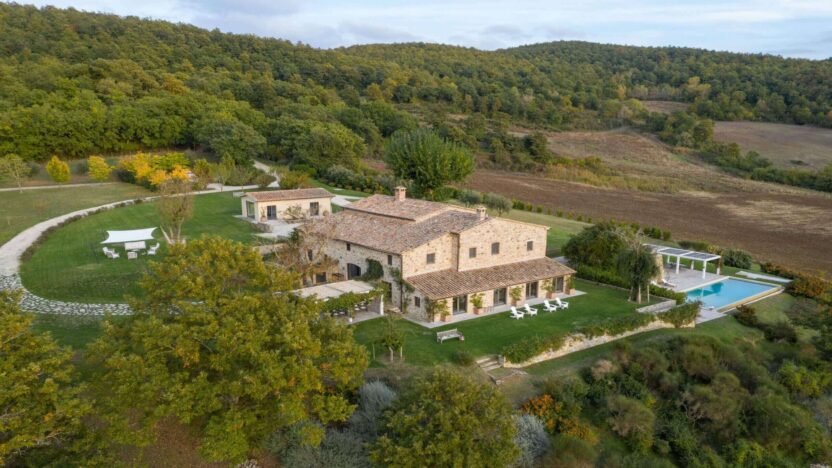 Villas for Rent in Sarteano Val d'Orcia Tuscany-Villa Sambuco