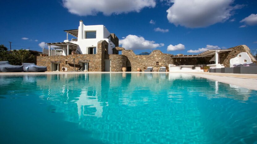 Villas for Rent in Kalafatis Mykonos-Villa Gogo