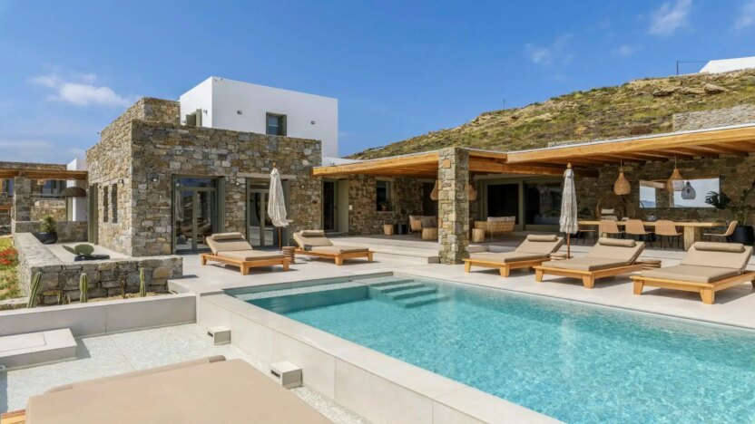 Villa for Rent in Panormos Mykonos-Villa Augustus