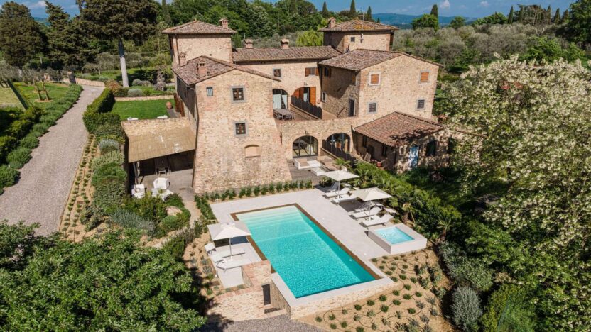 Villas for Rent in Tavarnelle Val di Pesa Tuscany-Villa Pianora