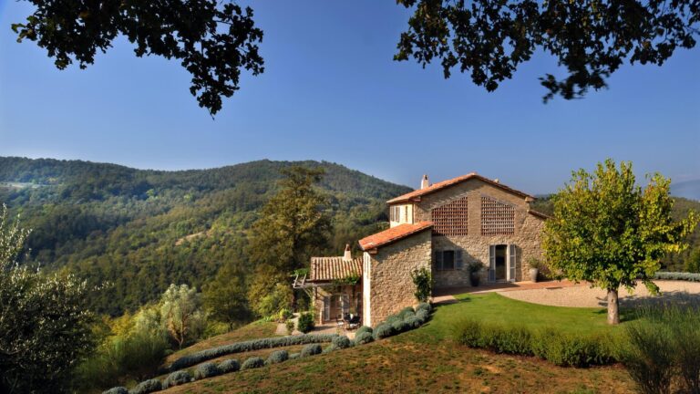 Villa Spinaltermine Lisciano Niccone Tuscany