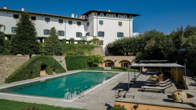Villa Borghese Montevettolini Tuscany