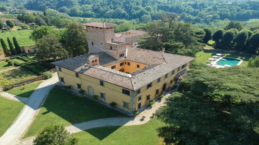 Villas for Rent in Borgo San Lorenzo Tuscany-Castello del Monsignore