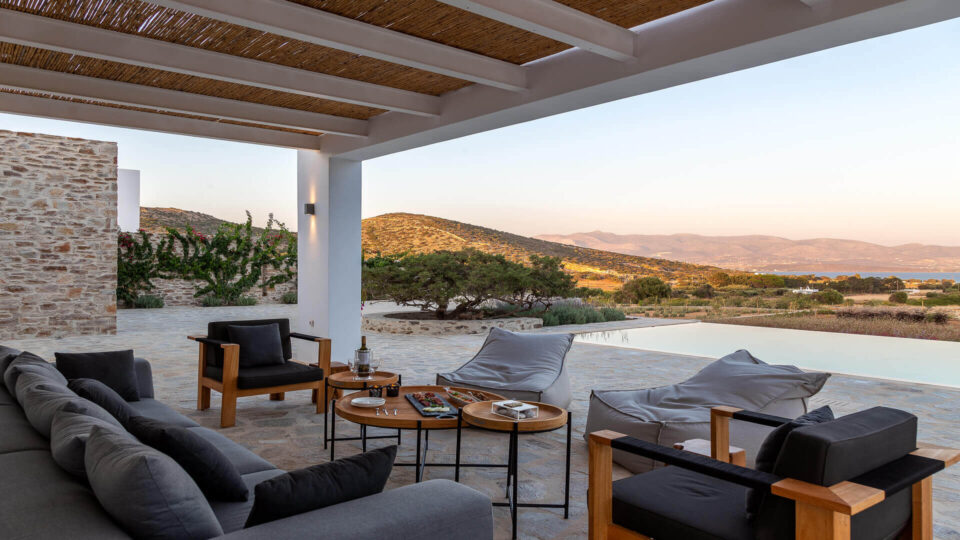 Antiparos Villas for Rent Villa Francis Glyfa Antiparos