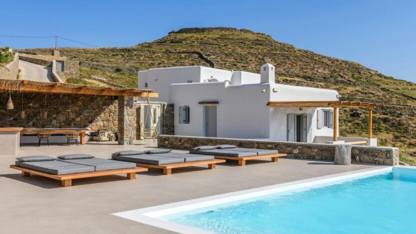 Villas for Rent in Ftelia Mykonos-Villa Milo