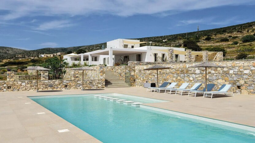 Paros Villas for Rent Villa Elaina Agkeria Paros