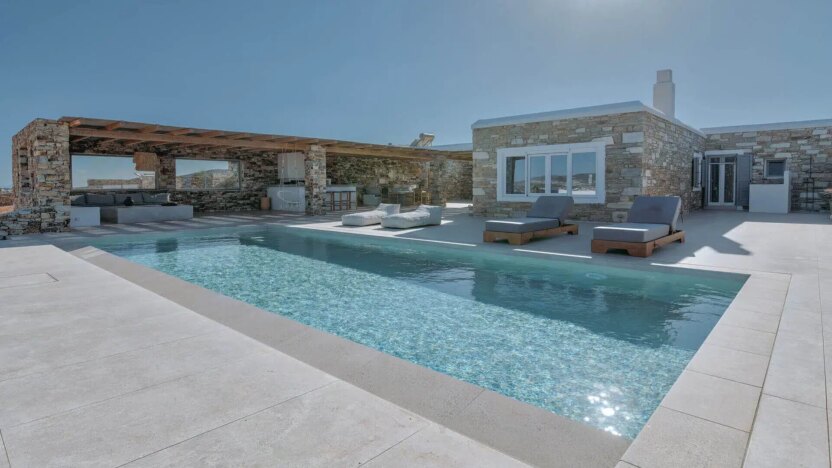 Antiparos Villas for Rent Villa Romeo Panagia Antiparos