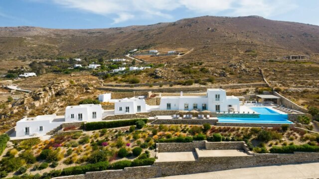 Paros Villas for Rent Villa Lucien Kakapetra Paros