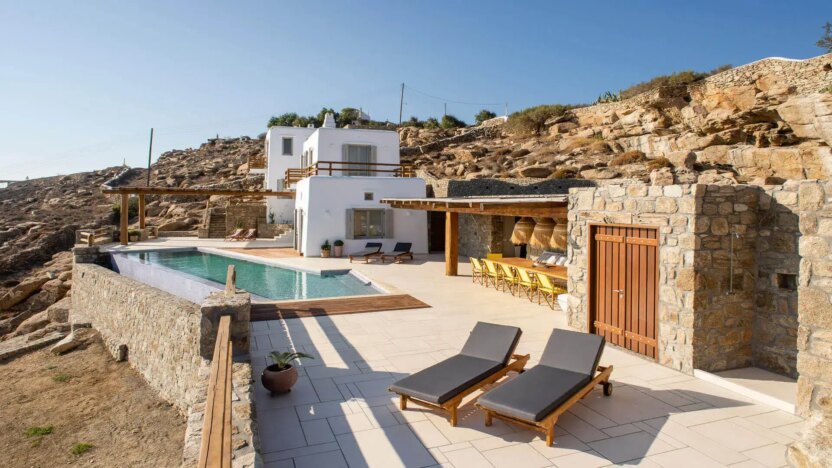 Villas for Rent in Tourlos Mykonos-Villa Limbo