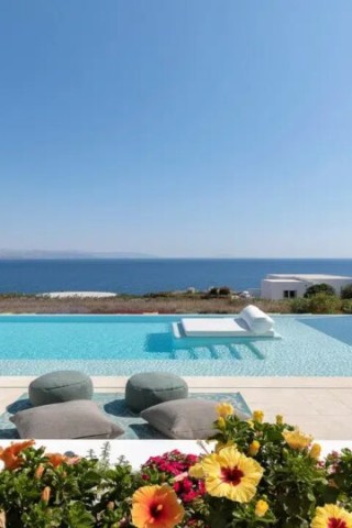 Paros Villas with Chef Included - Kinglike Concierge