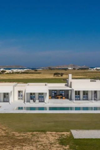 Paros Villas with Helipad - Kinglike Concierge