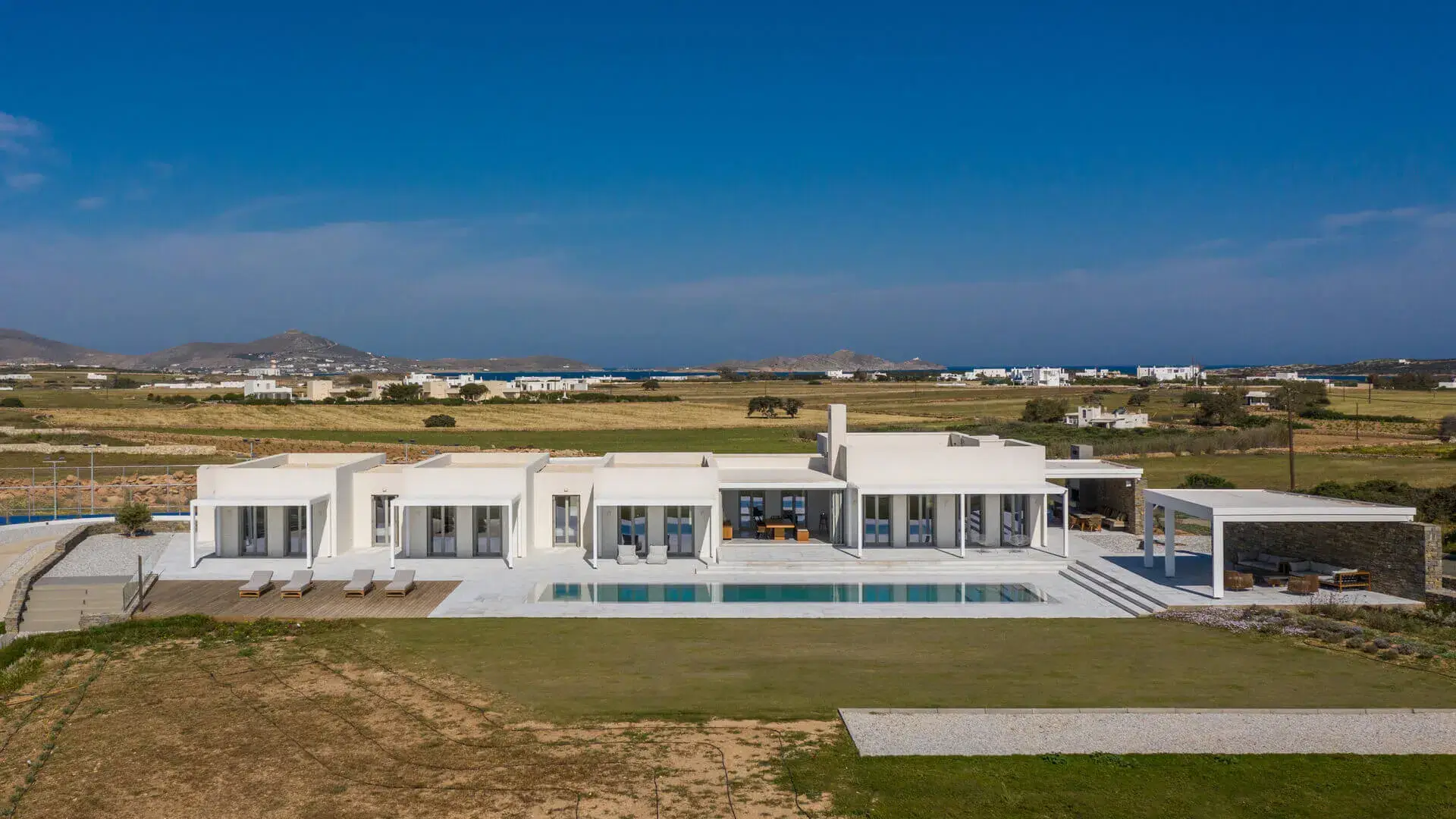 Paros Villas with Helipad - Kinglike Concierge