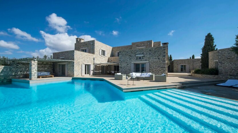 Paros Villas for Rent Villa Elise Makria Miti Paros