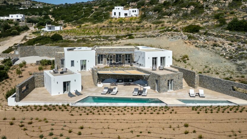 Paros Villas for Rent Villa Cameron Kostos Paros