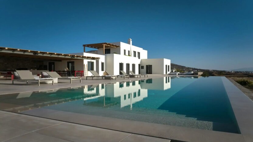 Paros Villas for Rent Villa Cherine Lolantonis Paros