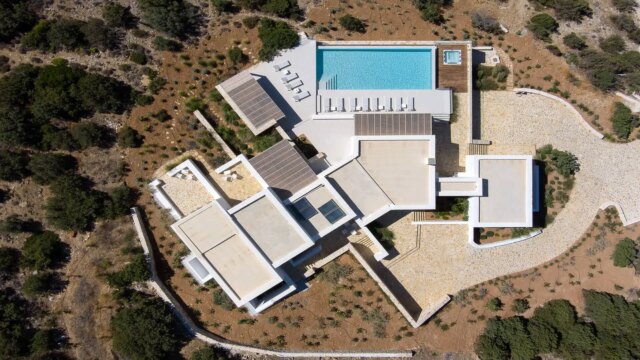 Paros Villas for Rent Villa Loraine Tripiti Paros