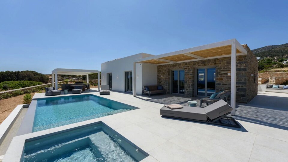 Paros Villas for Rent Villa Saul Aspro Chorio Paros