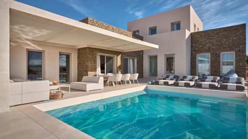 Paros Villas for Rent Villa Susan Agkeria Paros