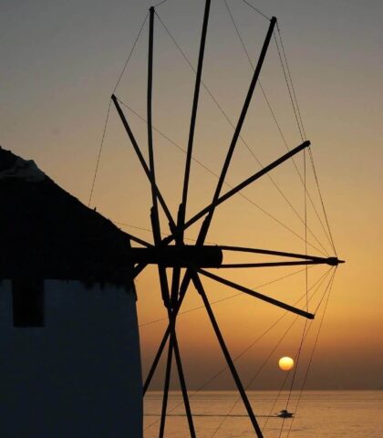 A Guide to Mykonos’ Famous Windmills