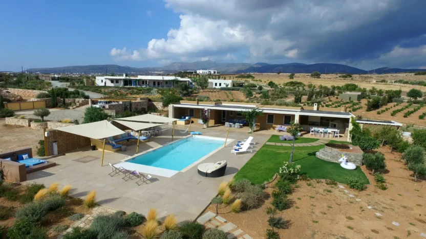 Paros Villas for Rent Villa Violet Voutakos Paros