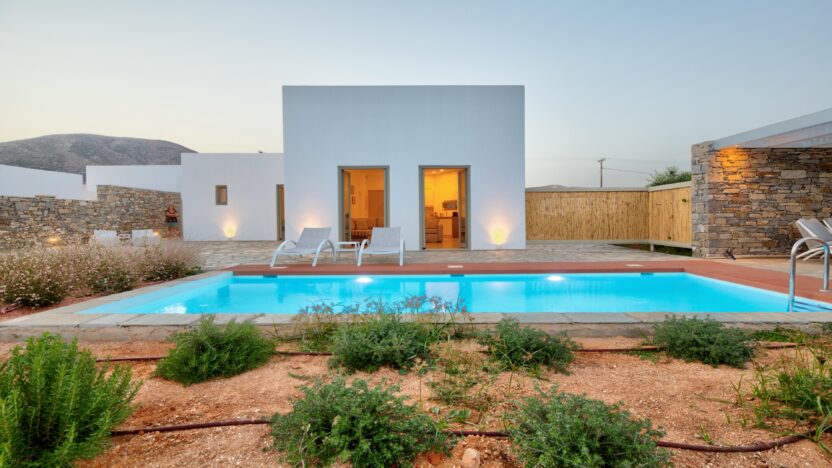 paros_villas_for_rent_villa_sunlight